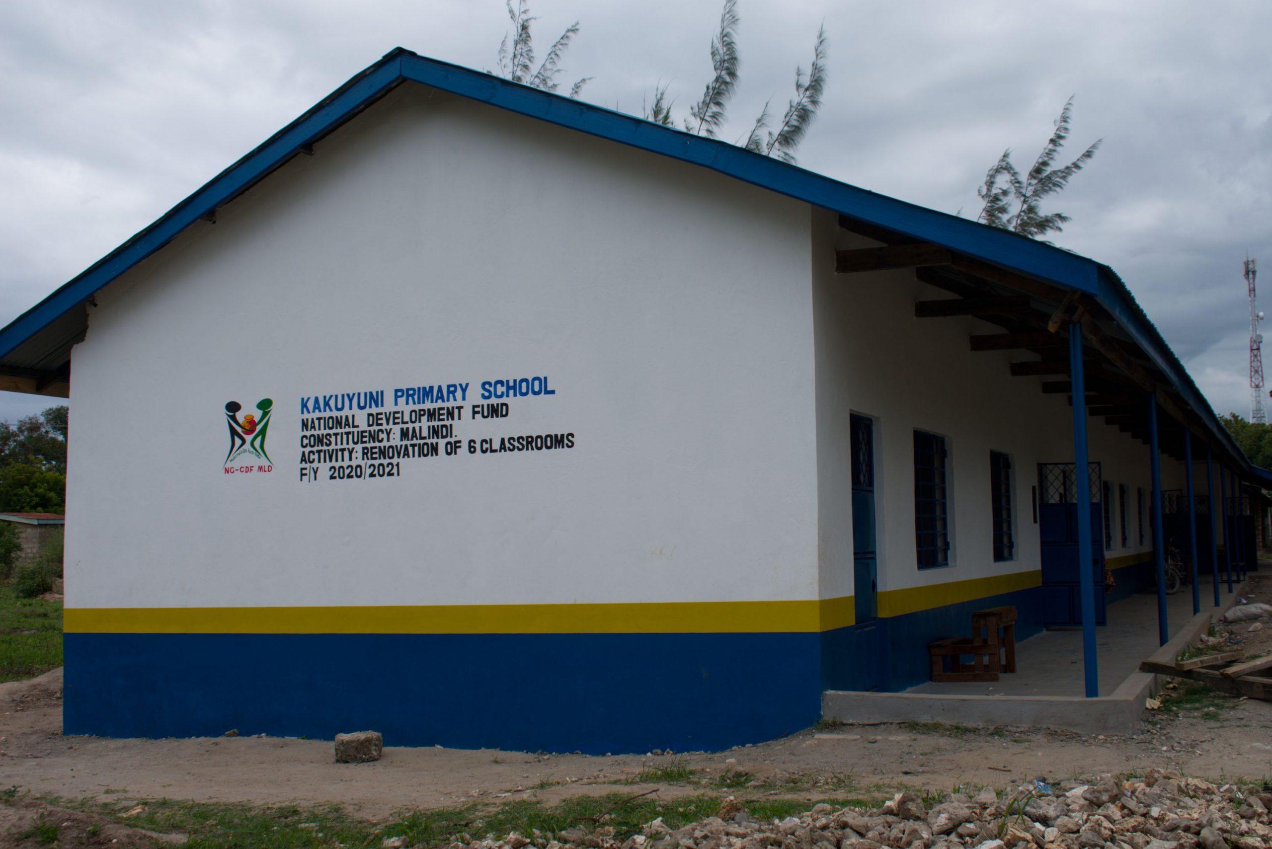 https://malindi.ngcdf.go.ke/wp-content/uploads/2021/09/kakuyuni-primary-school-Renovation-of-7-no-classrooms-1-scaled.jpg